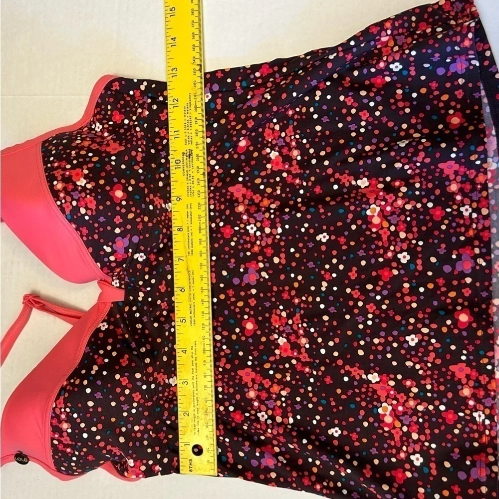 Lole tankini swim top with under wire push up bra & adjustable straps Sz M.  M20